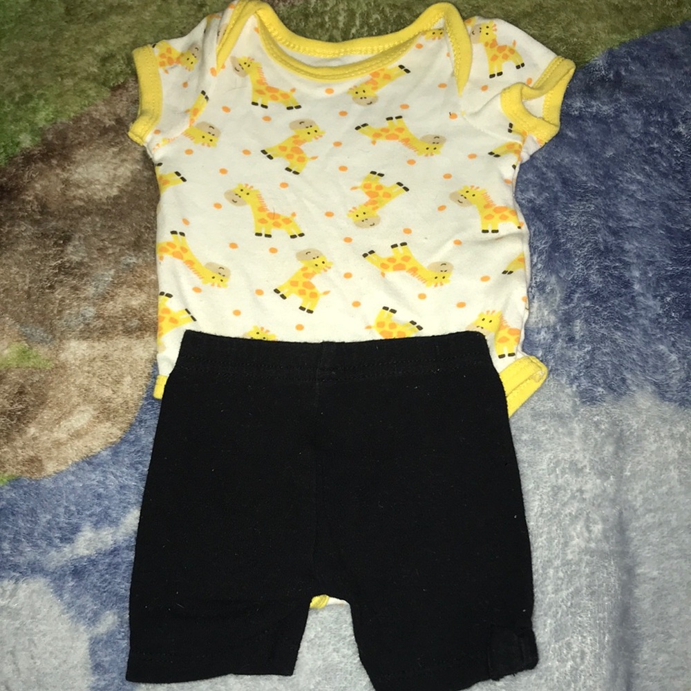 Baby outfits 🤍❤️ 0-3 Months